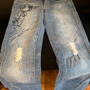 Roca wear Unicorn Art Embroidered Distressed Women / Girls size 5 Jean